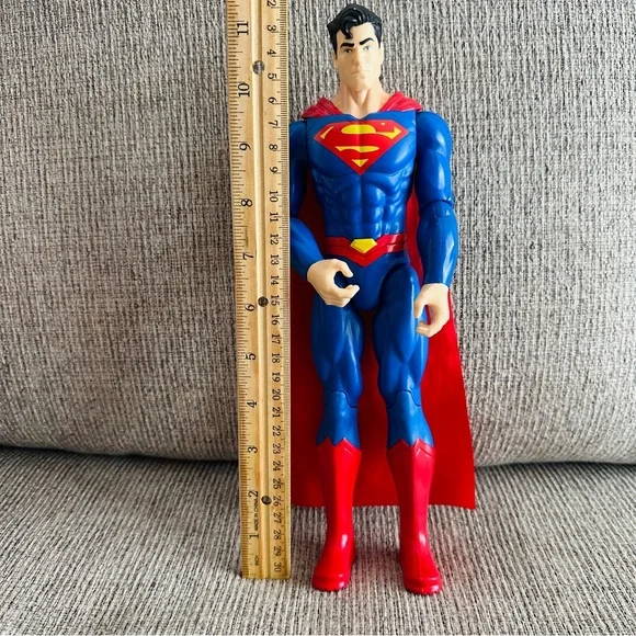 DC Comics, 12-Inch Superman Action Figure, Collectible Kids Toys for Boys Girls - Picture 10 of 10